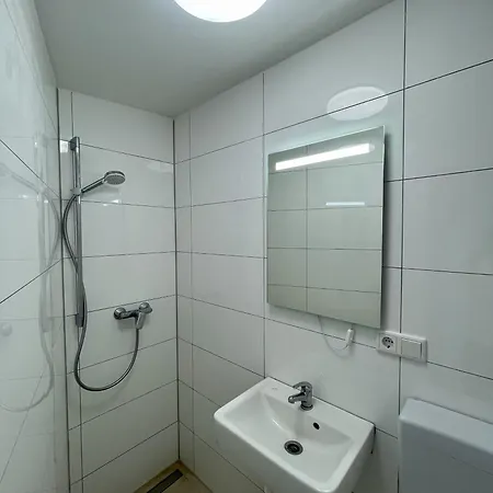 Huldastrasse 44 - Modern *